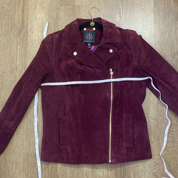 Isaac Mizrahi Jackets & Blazers - Real leather Isaac mizrahi live us 10 plum motorcycle jacket gold zippers
